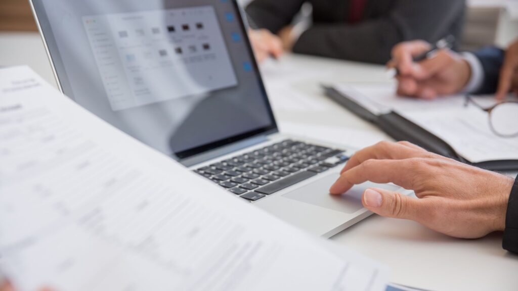 Jak przygotować skuteczną ofertę handlową dla klienta B2B