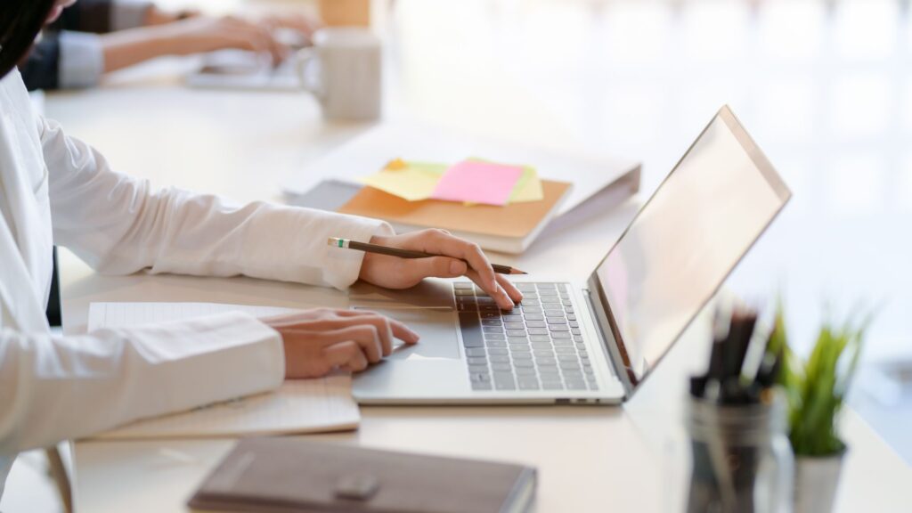 Zwroty i reklamacje w czeskim prawie konsumenckim